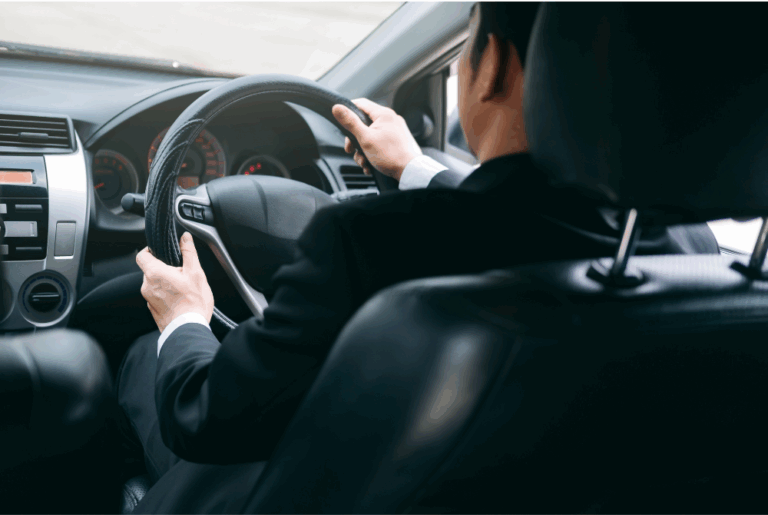 ハイヤーとタクシーの違いとは？車種・料金・利用場面を徹底解説