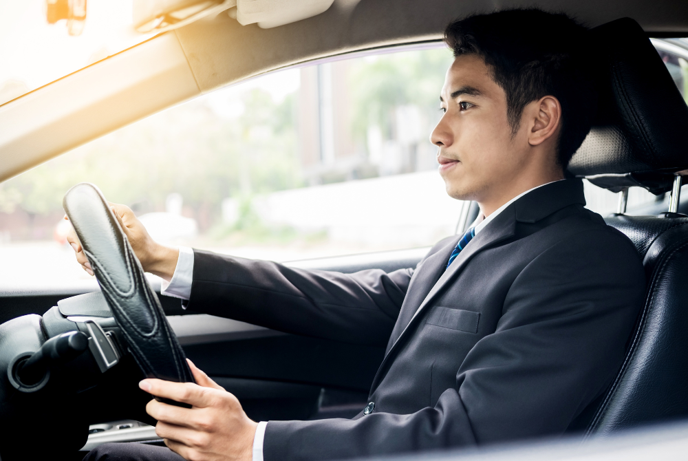 都市型ハイヤーが選ばれる具体的な利用シーン