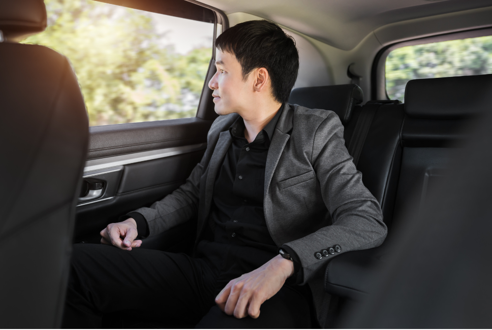 労働基準法・道路運送法に基づく：派遣と請負の法的違いと契約上の注意点