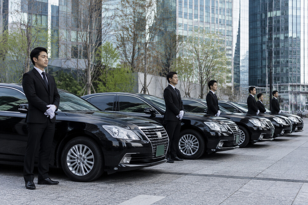 【2026年】東京の役員運転手派遣会社11選！